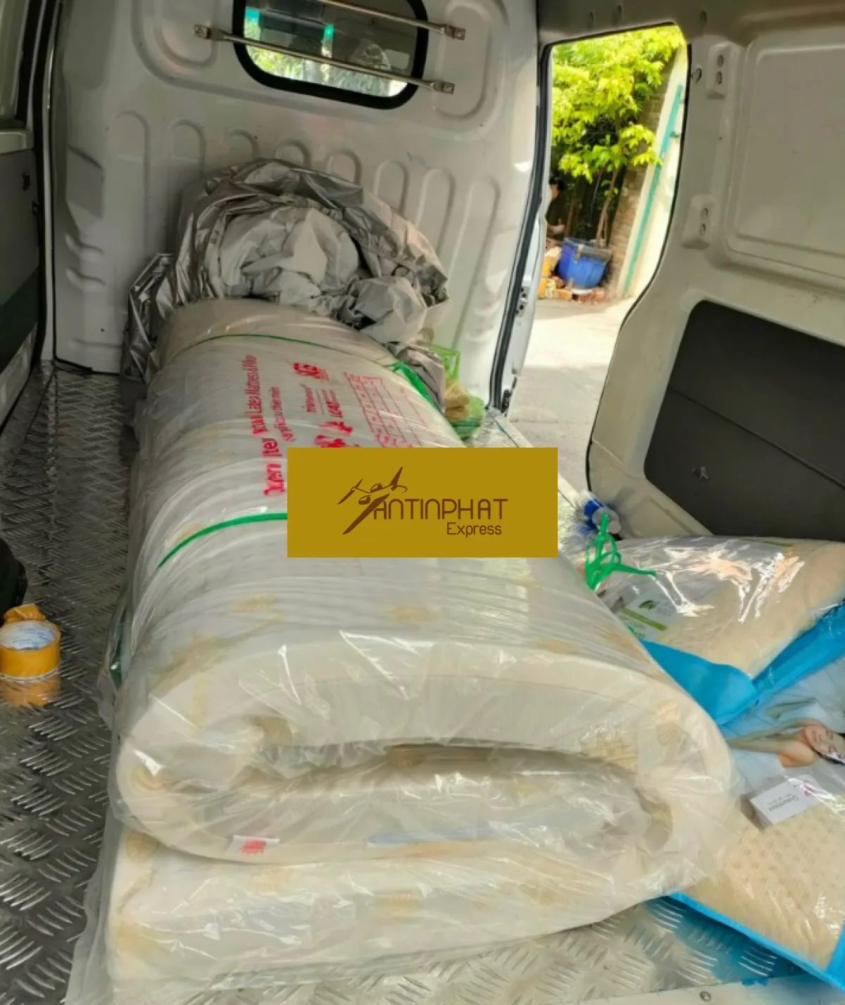 Gửi nệm Kymdan đi Mỹ (USA) bao thuế 100% - Dịch vụ vận chuyển Việt Mỹ trọn gói cùng ATP Express Gửi nệm Kymdan đi Mỹ (USA) bao thuế 100% - Dịch vụ vận chuyển Việt Mỹ trọn gói cùng ATP Express